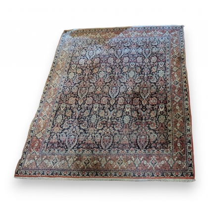 Tapis d'orient fond noir