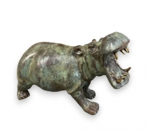 Hippopotame en bronze patine vert et or