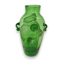 Monumnetal vase en verre de Saint-Prex