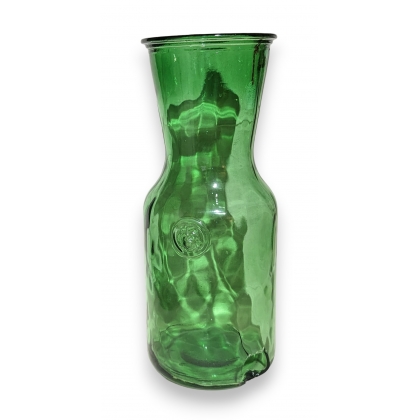 Monumnetal vase en verre de Saint-Prex