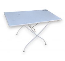 Table rectangulaire en fer forgé blanc