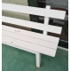 Banc en bois blanc