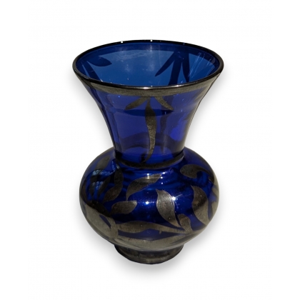 Petit vase en verre bleu overlay en argent