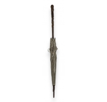Ombrelle avec manche en bois sculpté de raisns