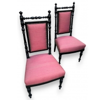 Paire de chaises Napoléon III noires, tissu rose