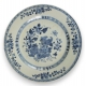 Assiette en porcelaine bleu blanc