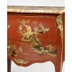 Commode style Louis XV chinoise rouge