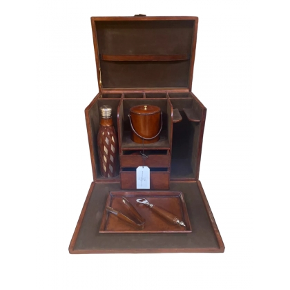 Bar portable en cuir cognac