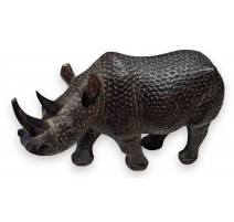 Rhinocéros en bois sculpté