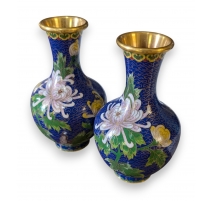 Paire de vases en bronze cloisonné Fleurs