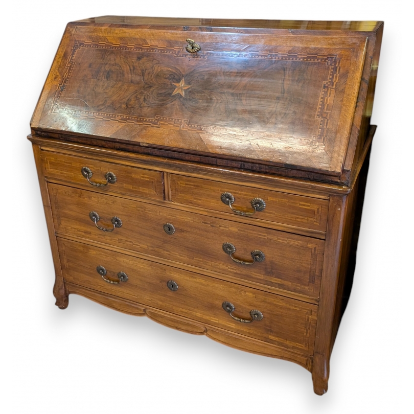 Bureau commode marqueté