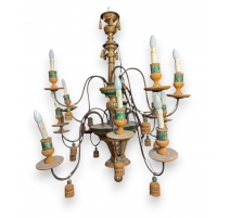 Lustre en fer et bois polychrome