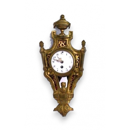 Louis XVI ormolu cartel clock,