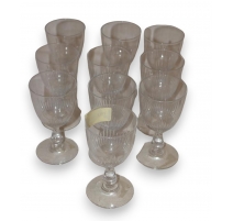 Lot de 10 verres à liqueur en cristal