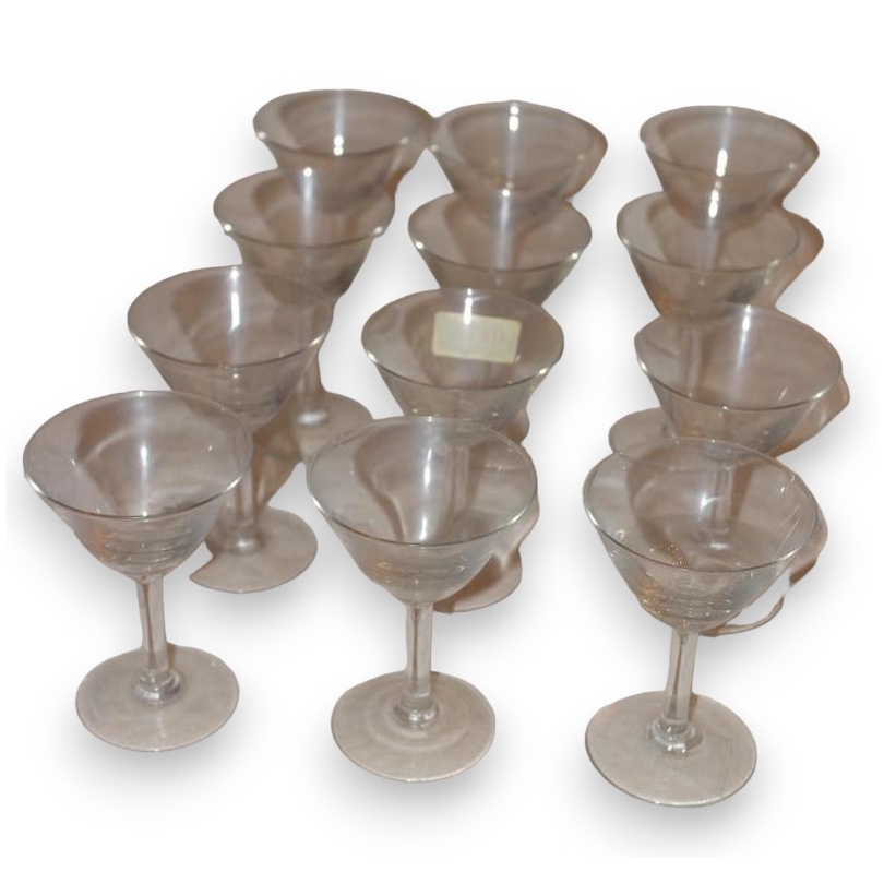 Lot de 12 verres à liqueur