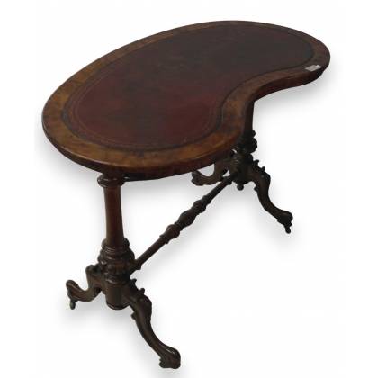 Table rognon, dessus cuir rouge