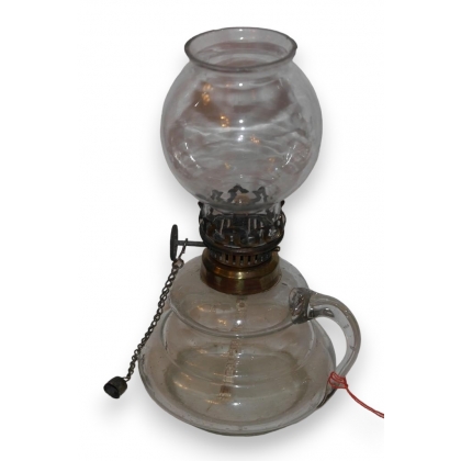 Lampe à pétrole en verre