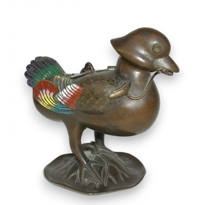 Canard en bronze.