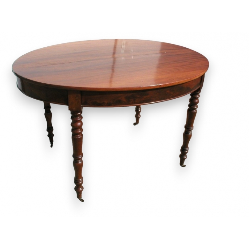 Oval dining table, with one 35