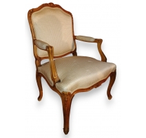 Fauteuil style Louis XV à dossier plat