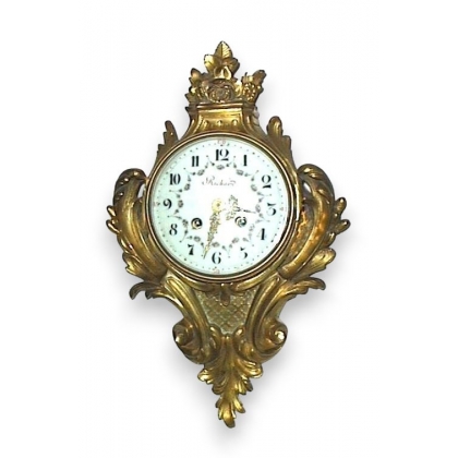 Louis XV style cartel clock, g