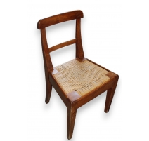 Chaise d'enfant assise paillée