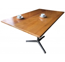 Table de bistrot pied central tripode en fonte