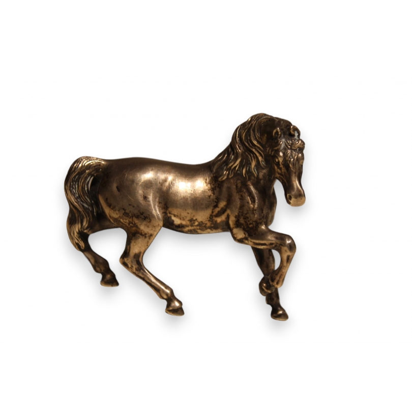 Cheval en argent