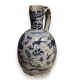 Carafe en faience de Delft