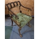 Fauteuil Regency aux pattes de lion, assise velour