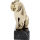 Lionne en aluminium doré